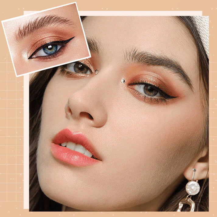10 Color Glitter Eyeshadow Palette 🌺Buy more save more.