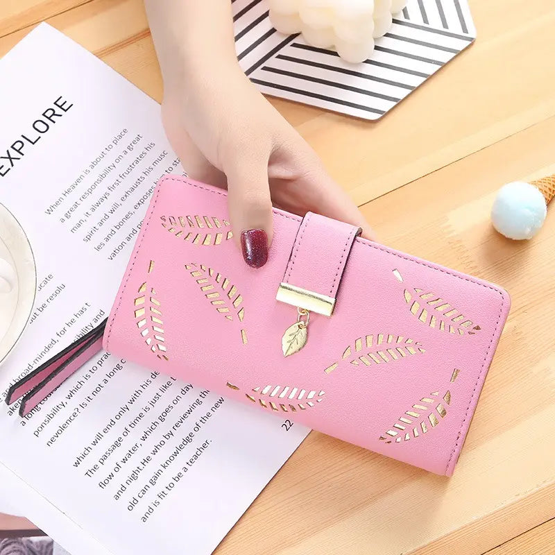 Ladies clutch bag