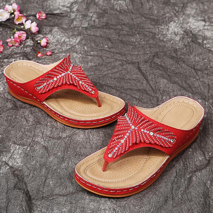 🔥2024 Women Casual Sandals, Crystal Rome Fashion Clip Toe Slippers