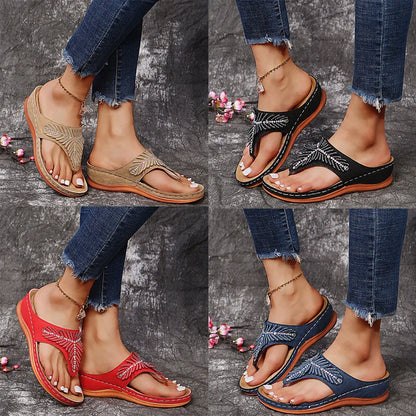 🔥2024 Women Casual Sandals, Crystal Rome Fashion Clip Toe Slippers