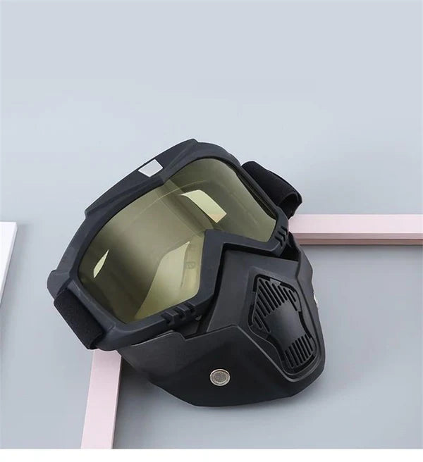 Special welding and cutting mask (anti-glare, anti-ultraviolet, anti-dust)